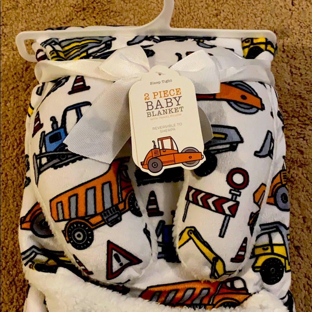 2 Piece Baby Blanket Travel Pillow Gift Set